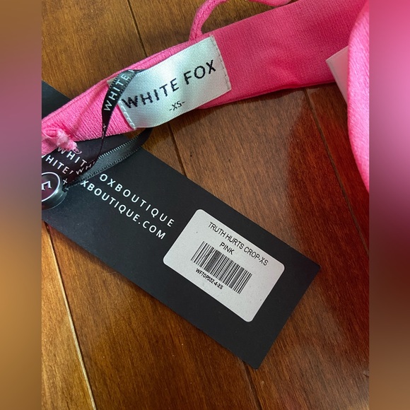 White Fox Crop Bralette - Picture 3 of 4
